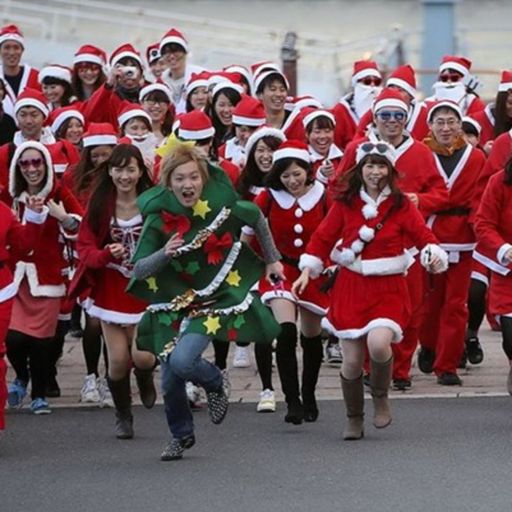 Ep1229: VOV - Tin quốc tế: Venezuela: Độc đáo cuộc thi chạy của các ông già Noel để chào đón Giáng sinh cover