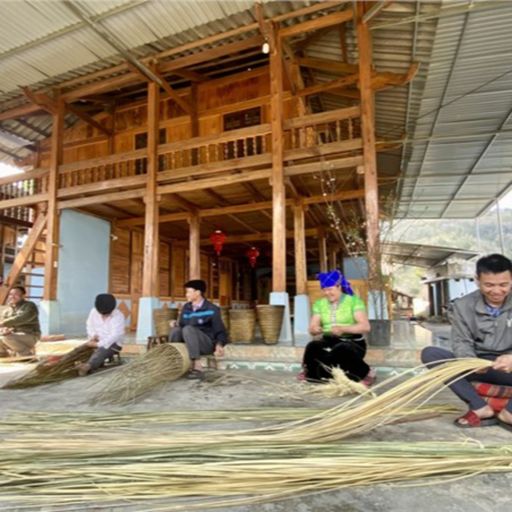 Ep1513: VOV - Tin trong nước: Nghề “kết duyên” cho mây, tre ở vùng cao Ngọc Chiến cover