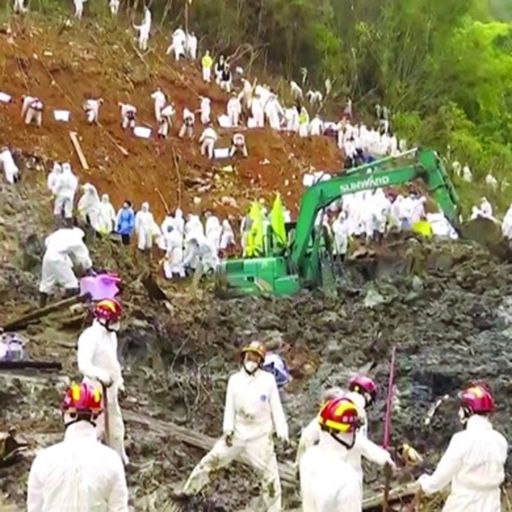 Ep1923: VOV - Tin thế giới: Trung Quốc tìm thấy Bộ phát định vị khẩn cấp (ELT) của máy báy gặp nạn cover