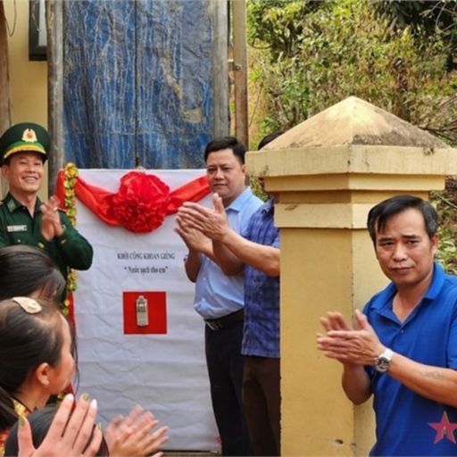 Ep7361: Tin trong nước - Nghệ An: Hàng nghìn học sinh biên giới được thụ hưởng chương trình “Nước sạch cho em” cover