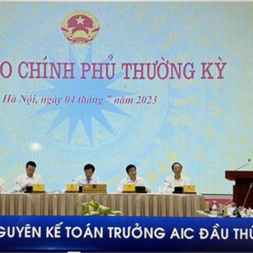 Ep8667: Tin trong nước - Họp báo CP tháng 6: Cựu kế toán trưởng của AIC về nước đầu thú  cover