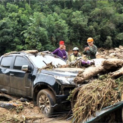 Ep9871: Tin trong nước - Lào Cai công bố tình huống khẩn cấp về thiên tai trên địa bàn thị xã Sa Pa  cover