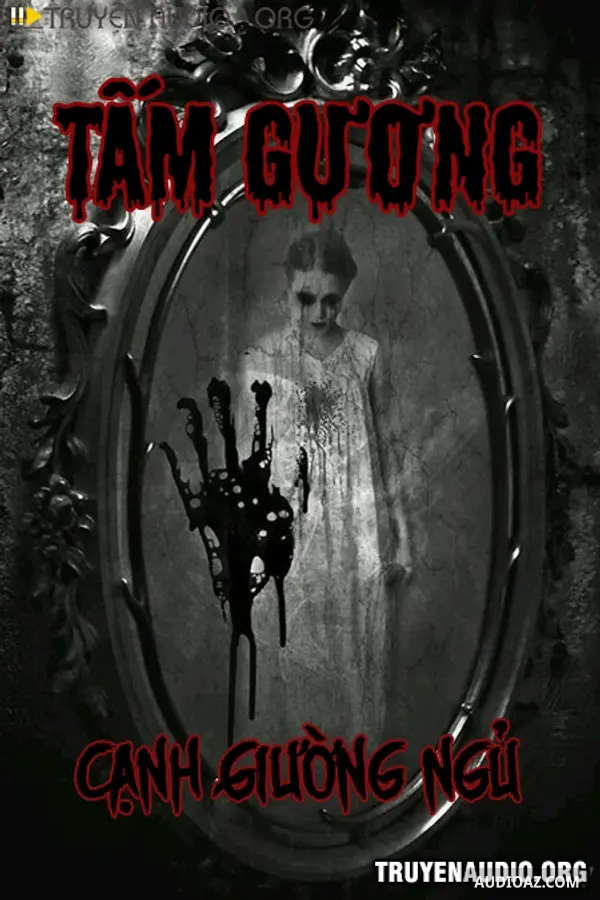 Tấm Gương Cạnh Giường Ngủ