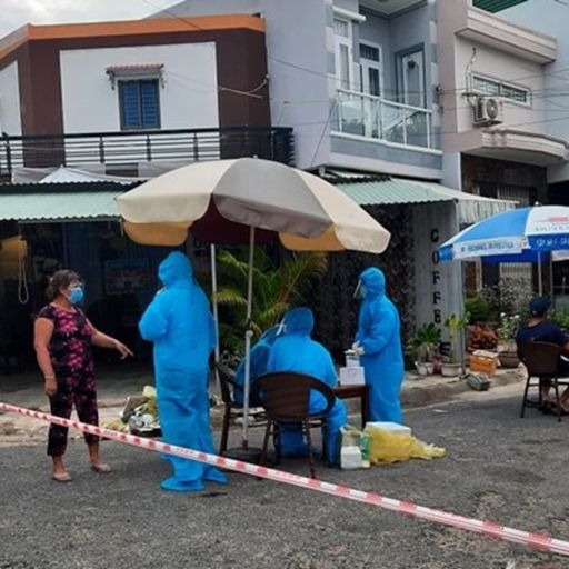 Ep2442: VOV - Tin thời sự: Khánh Hòa: Người dân dần thích nghi với cuộc sống trong khu phong tỏa 
