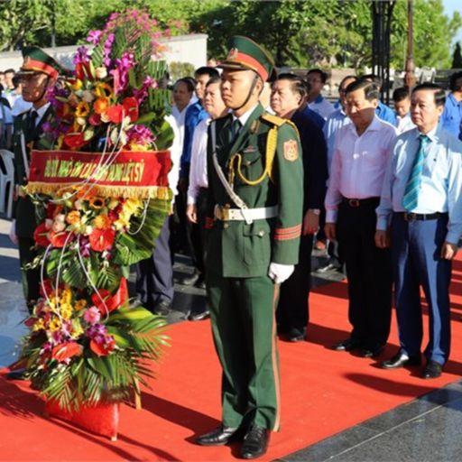 Ep3504: Tin trong nước: Hành trình “Tuổi trẻ Việt Nam - Viết tiếp câu chuyện hòa bình” và trồng cây xanh tại Nghĩa trang Liệt sĩ Quốc gia tỉnh Quảng Trị  cover