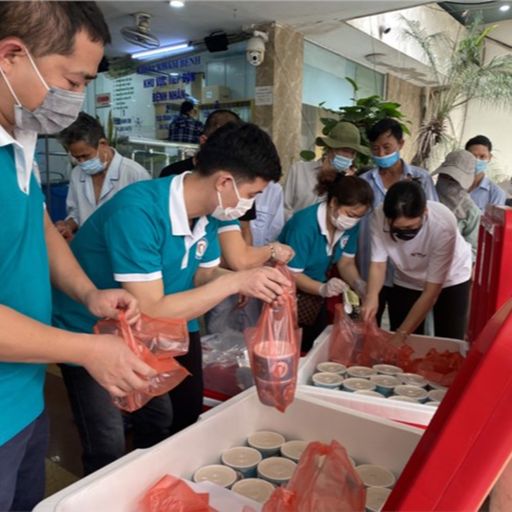 Ep7699: Tin trong nước - “Nồi cháo từ thiện Hồng Tiến” - hiến trọn tấm lòng cho người nghèo  image