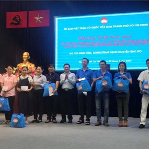 Ep7732: Tin trong nước - Công nhân bị giảm giờ làm, hoàn cảnh khó khăn của TP.HCM được nhận hỗ trợ image
