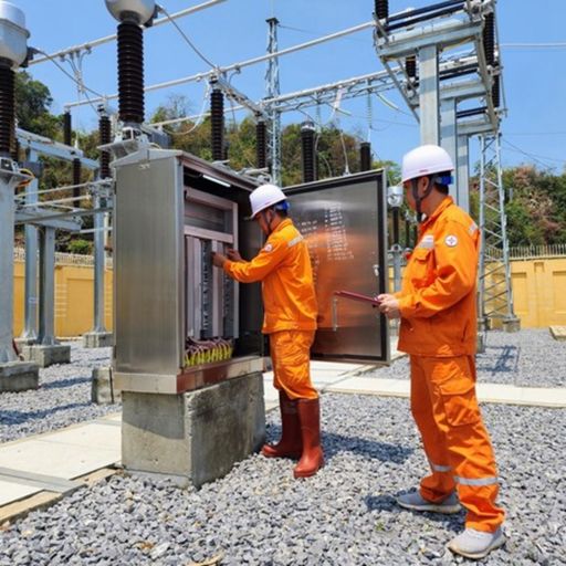 Ep7744: Tin trong nước - Báo cáo tình trạng “nguy cấp” về cung ứng điện: EVN kiến nghị Bộ Công Thương sớm có ý kiến đối với các dự án NLTT chuyển tiếp  image