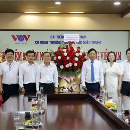 Ep8435: Tin trong nước - VOV góp phần giới thiệu, quảng bá sâu rộng hình ảnh thành phố Đà Nẵng image
