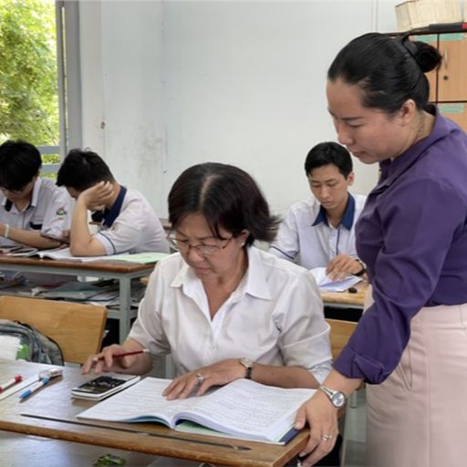 Ep8509: Tin trong nước - Thí sinh 64 tuổi trắng đêm ôn thi tốt nghiệp THPT image