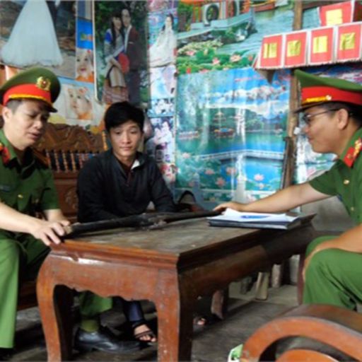 Ep8785: Tin trong nước - Người dân vùng cao Lào Cai chủ động giao nộp vũ khi tự chế  image