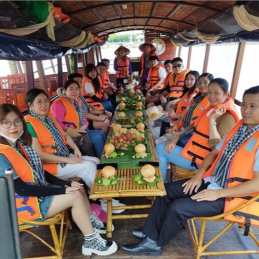Ep9681: Tin trong nước - Tiền Giang- Bến Tre: Dịp lễ 2-9, dù thời tiết bất lợi, du khách vẫn tăng gấp nhiều lần image